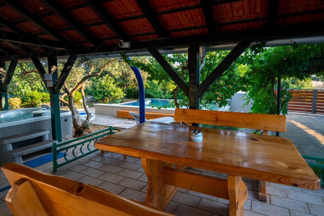 Holiday House Cvita Biograd Na Moru Exterior foto