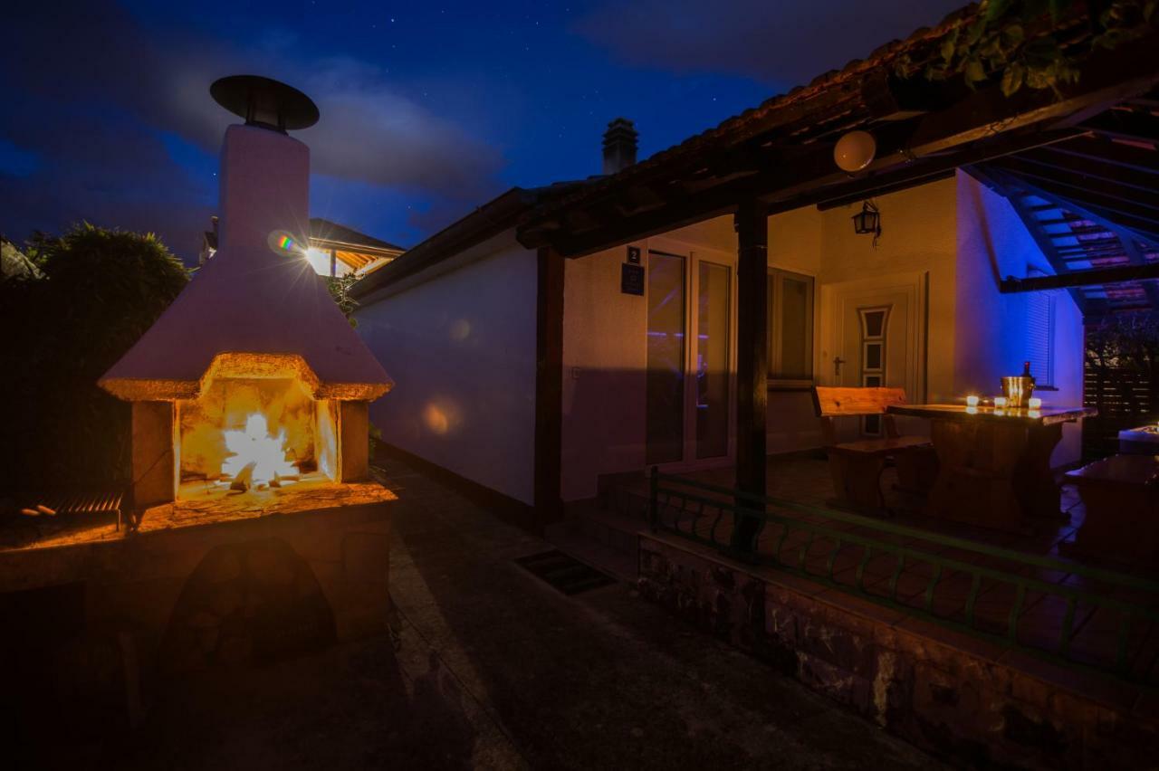 Holiday House Cvita Biograd Na Moru Exterior foto